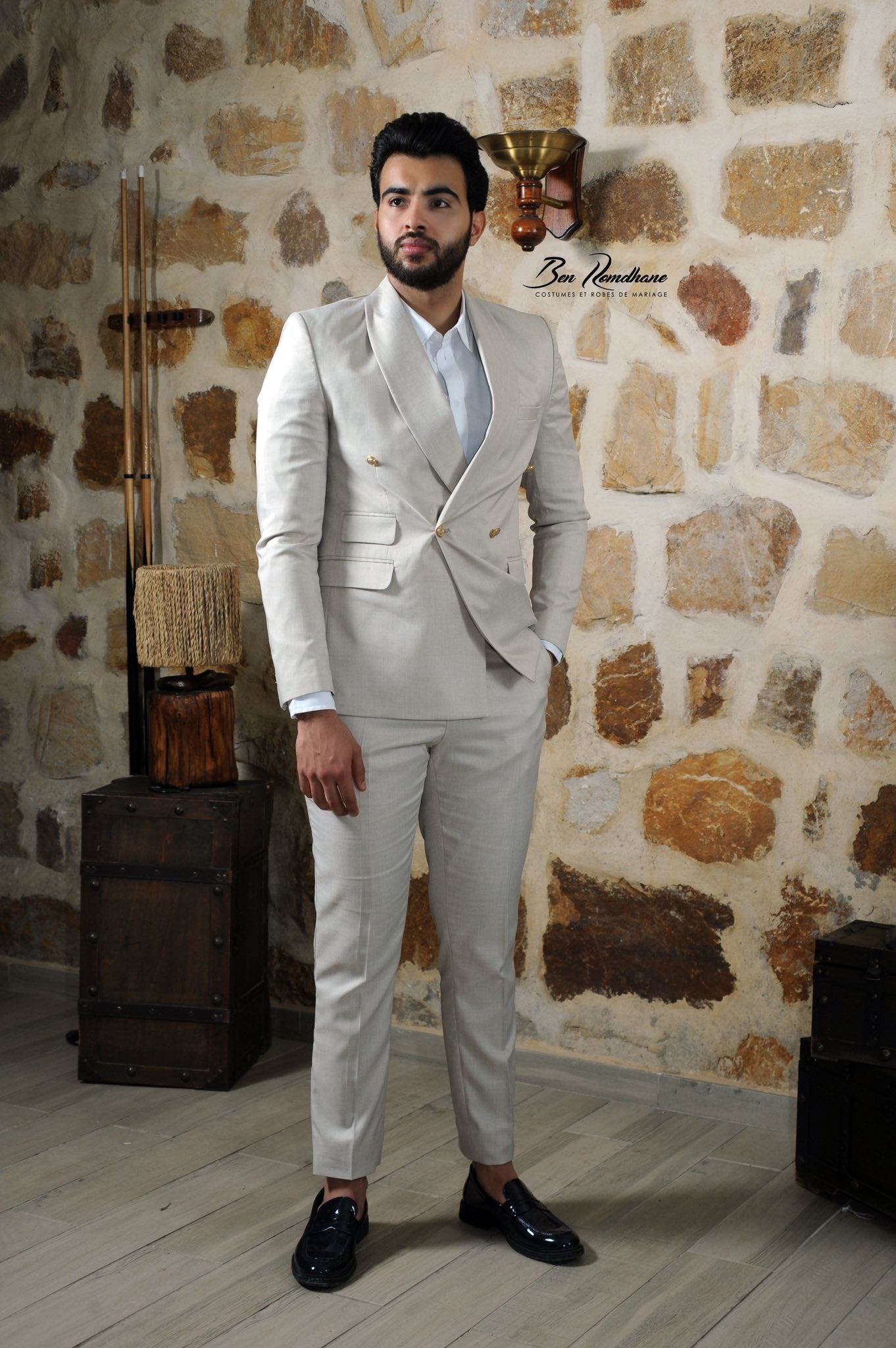 Costume Croisé - Un Style, Trois Couleurs